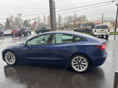 Used 2021 Tesla Model 3 Long Range image 4