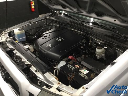 Used 2011 Toyota Tacoma 4x4 Double Cab w/ TRD Sport Pkg image 41