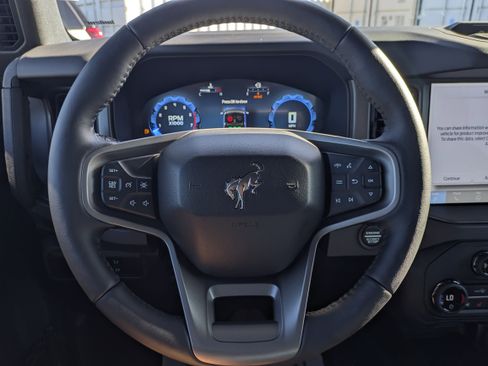 New 2025 Ford Bronco Badlands image 43