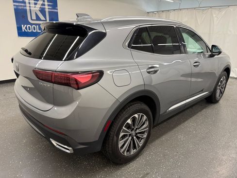 Used 2024 Buick Envision Preferred AWD/4WD image 2