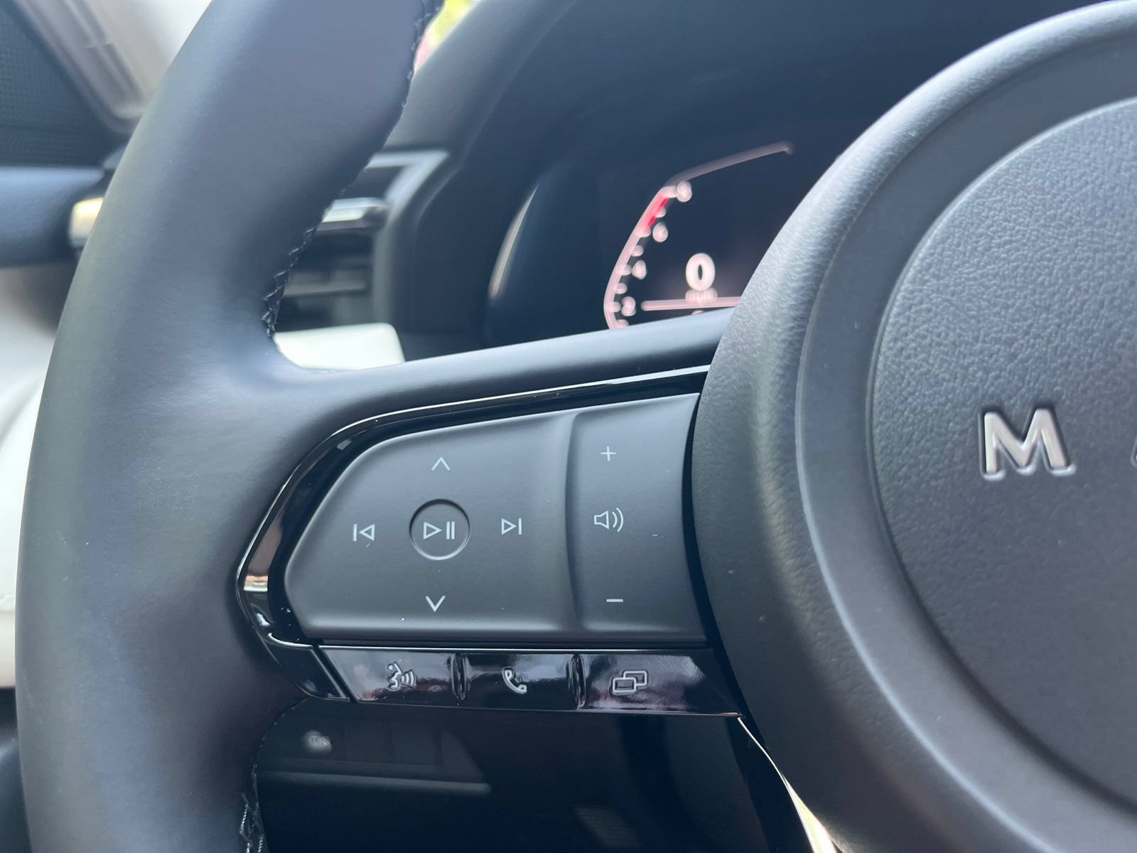 New 2026 MAZDA CX-5 Select AWD/4WD image 9