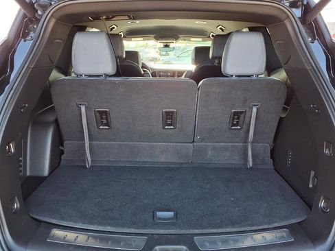 Used 2024 Buick Enclave Essence w/ Sound and Sites Package image 10