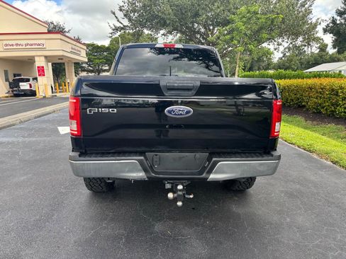 Used 2016 Ford F150 XLT image 5