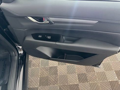 New 2025 MAZDA CX-5 AWD 2.5 S w/ Preferred Package image 19