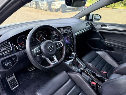 Used 2020 Volkswagen GTI SE FWD image 28