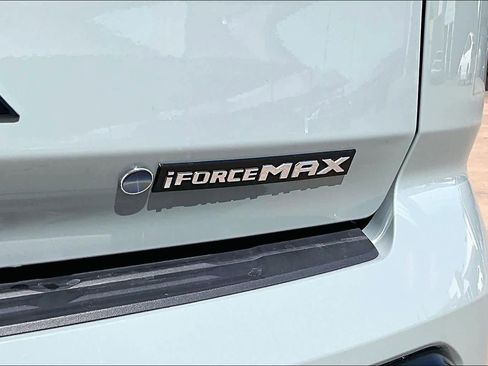 Used 2025 Toyota Sequoia Platinum w/ Tow Technology Package AWD/4WD image 30