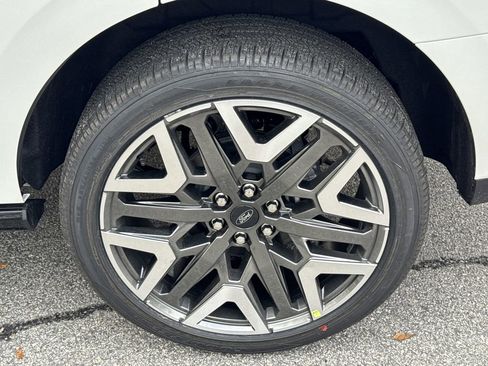 New 2026 Ford Expedition Platinum w/ Platinum Ultimate Package image 20