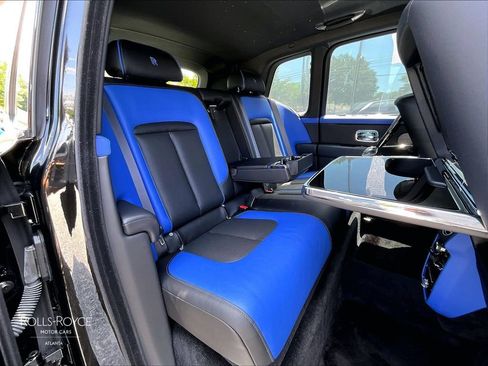 Certified 2023 Rolls-Royce Cullinan AWD/4WD image 25