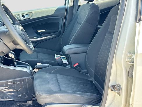 Used 2020 Ford EcoSport SE FWD image 5
