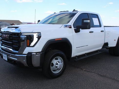 Used 2025 GMC Sierra 3500 Pro w/ 1SA Pro Safety Plus Package image 7
