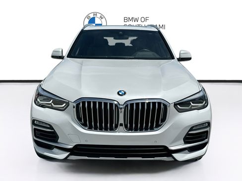 Used 2019 BMW X5 xDrive40i w/ Convenience Package AWD/4WD image 2
