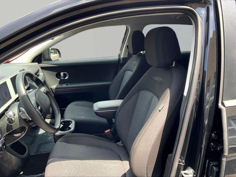Used 2024 Hyundai Ioniq 5 SE RWD image 21