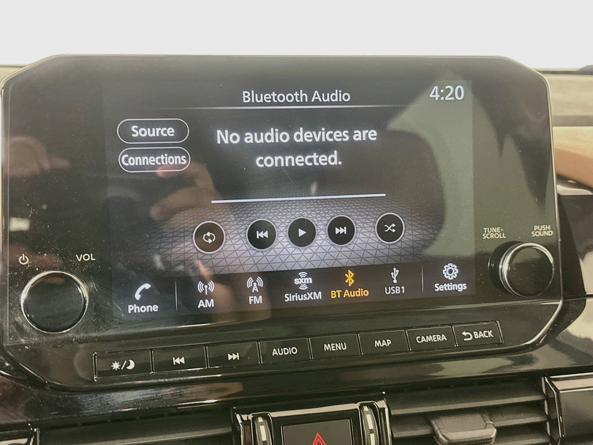 Used 2022 Nissan Pathfinder Platinum w/ Cargo Package FWD image 21