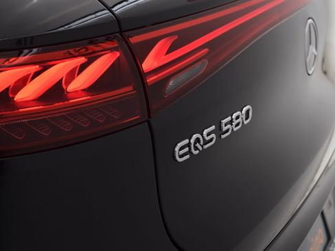 Certified 2023 Mercedes-Benz EQS 580 4MATIC SUV image 13