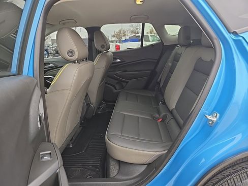 Used 2025 Chevrolet Trax ACTIV w/ Driver Confidence Package image 18