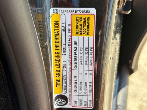 Used 2014 Chevrolet Cruze LT FWD image 32