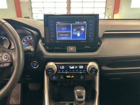 Certified 2022 Toyota RAV4 SE w/ Convenience Package AWD/4WD image 23