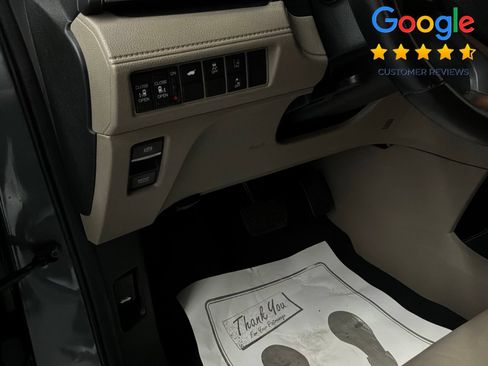 Used 2018 Honda Odyssey EX-L image 19