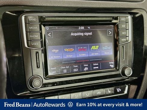 Used 2017 Volkswagen Jetta SEL FWD image 20