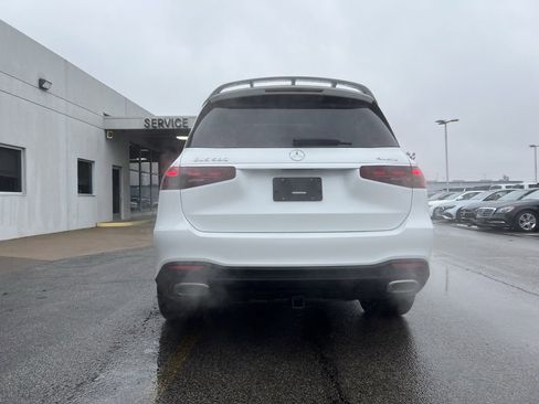 Certified 2025 Mercedes-Benz GLS 580 4MATIC image 7
