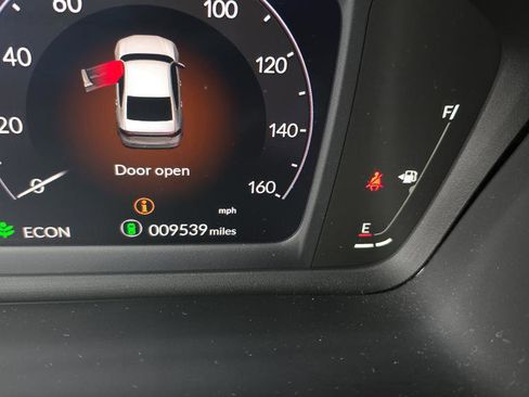 Used 2025 Honda Accord Touring image 12