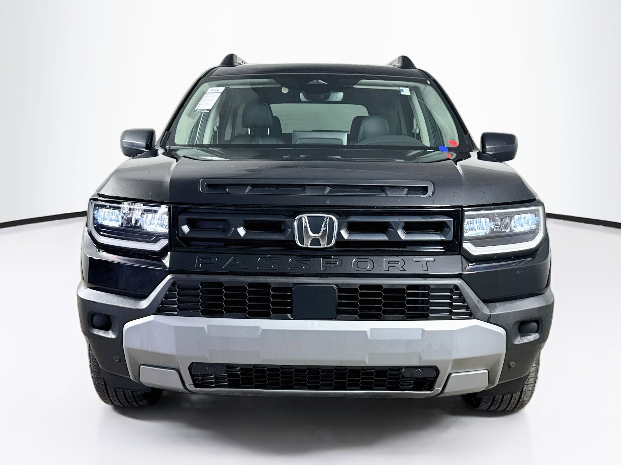 Certified 2026 Honda Passport RTL image 3