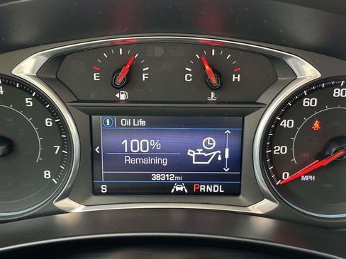 Used 2020 Chevrolet Equinox LT image 16