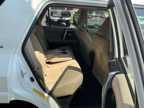 Used 2019 Toyota 4Runner Limited AWD/4WD image 11