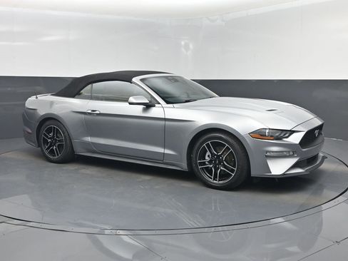 Used 2021 Ford Mustang Premium image 1