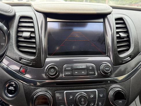 Used 2014 Chevrolet Impala LTZ image 16