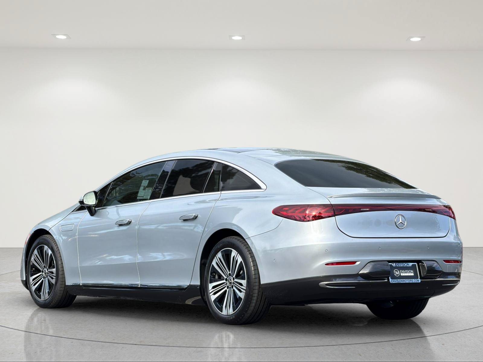 Used 2024 Mercedes-Benz EQS 450+ Sedan image 3