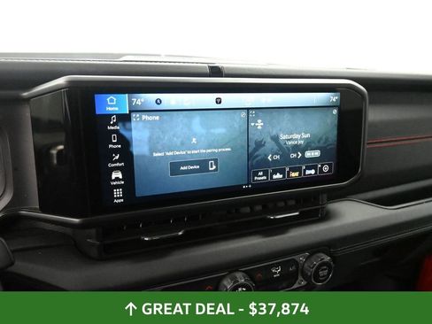 Used 2024 Jeep Wrangler Unlimited Rubicon image 36