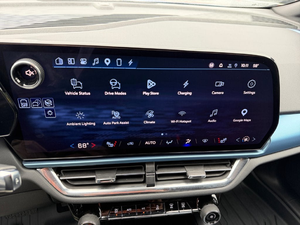 Used 2024 Chevrolet Equinox EV LT w/ Active Safety Package 3 AWD/4WD image 34