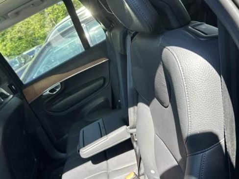 Used 2024 Volvo XC90 B6 Plus AWD/4WD image 6