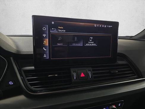 Used 2025 Audi Q5 2.0T Premium image 22