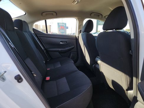 Used 2023 Nissan Sentra SV image 14