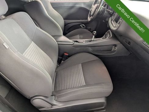 Used 2019 Dodge Challenger R/T w/ Blacktop Package RWD image 28