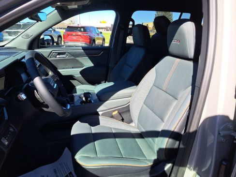 New 2026 GMC Acadia AT4 w/ Luxury Package image 21