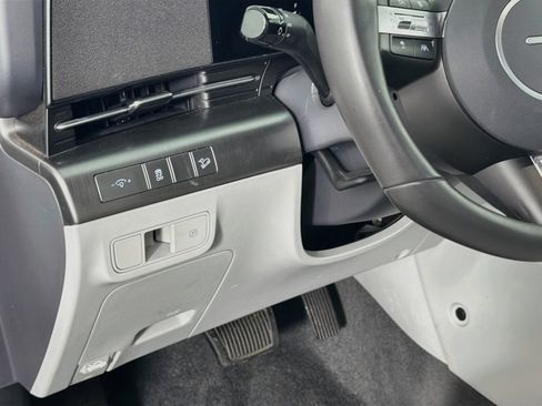 Used 2026 Hyundai Kona SEL Sport FWD image 17