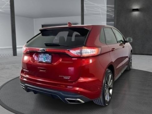 Used 2018 Ford Edge Sport w/ Equipment Group 401A AWD/4WD image 3