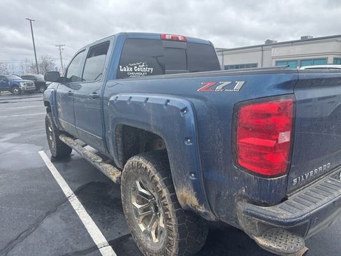 Used 2018 Chevrolet Silverado 1500 LT w/ Texas Edition image 18