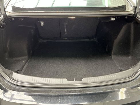 Used 2016 Chevrolet Malibu LT FWD image 26