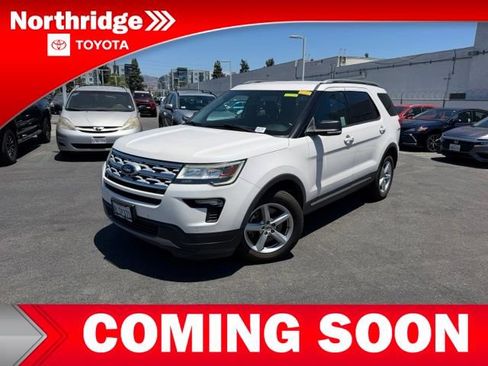 Used 2019 Ford Explorer XLT w/ Equipment Group 202A FWD image 1