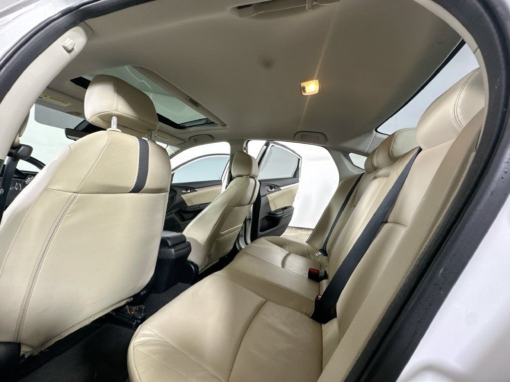 Used 2019 Honda Civic EX-L image 14