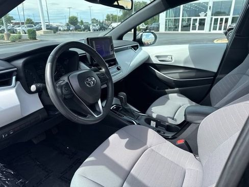 Used 2023 Toyota Corolla SE w/ Carpet Mat Package (TMS) FWD image 15