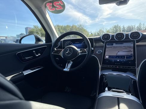 Certified 2025 Mercedes-Benz GLC 350e 4MATIC image 14