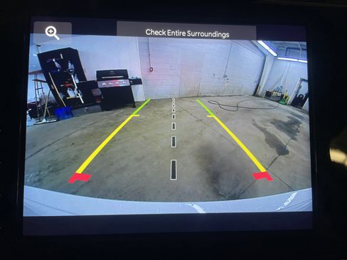 Used 2023 Jeep Grand Cherokee Laredo w/ Luxury Tech Group I image 22