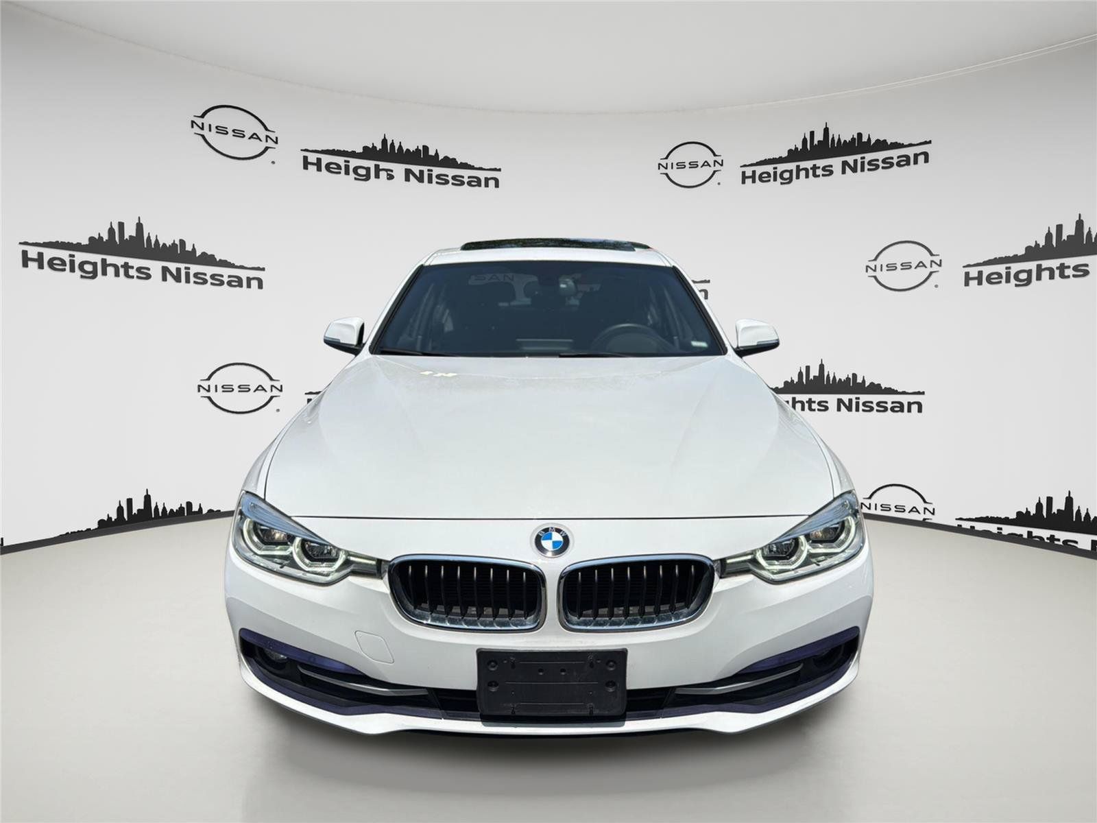 Used 2018 BMW 328d Sedan RWD image 9