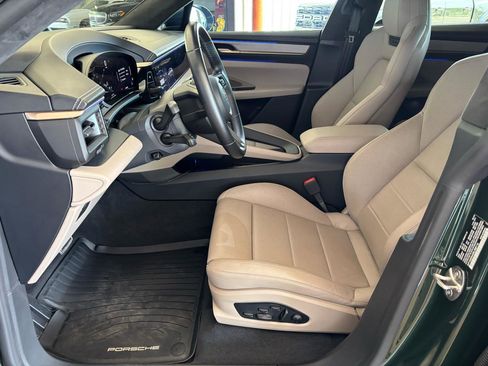 Used 2024 Porsche Macan Turbo Electric image 20