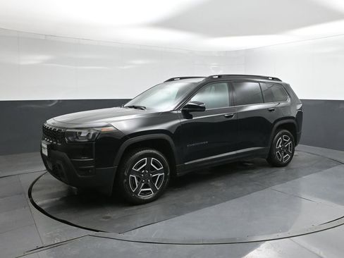New 2026 Jeep Cherokee Limited image 34